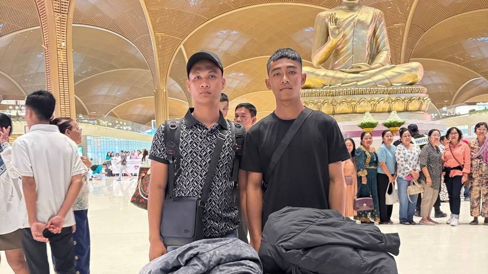 修了式＆日本へ出国（栃木県のとび作業2名）